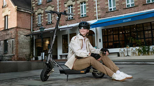 Best Commuter Scooter by NAVEE: Top Electric Scooters for Urban Commuting
